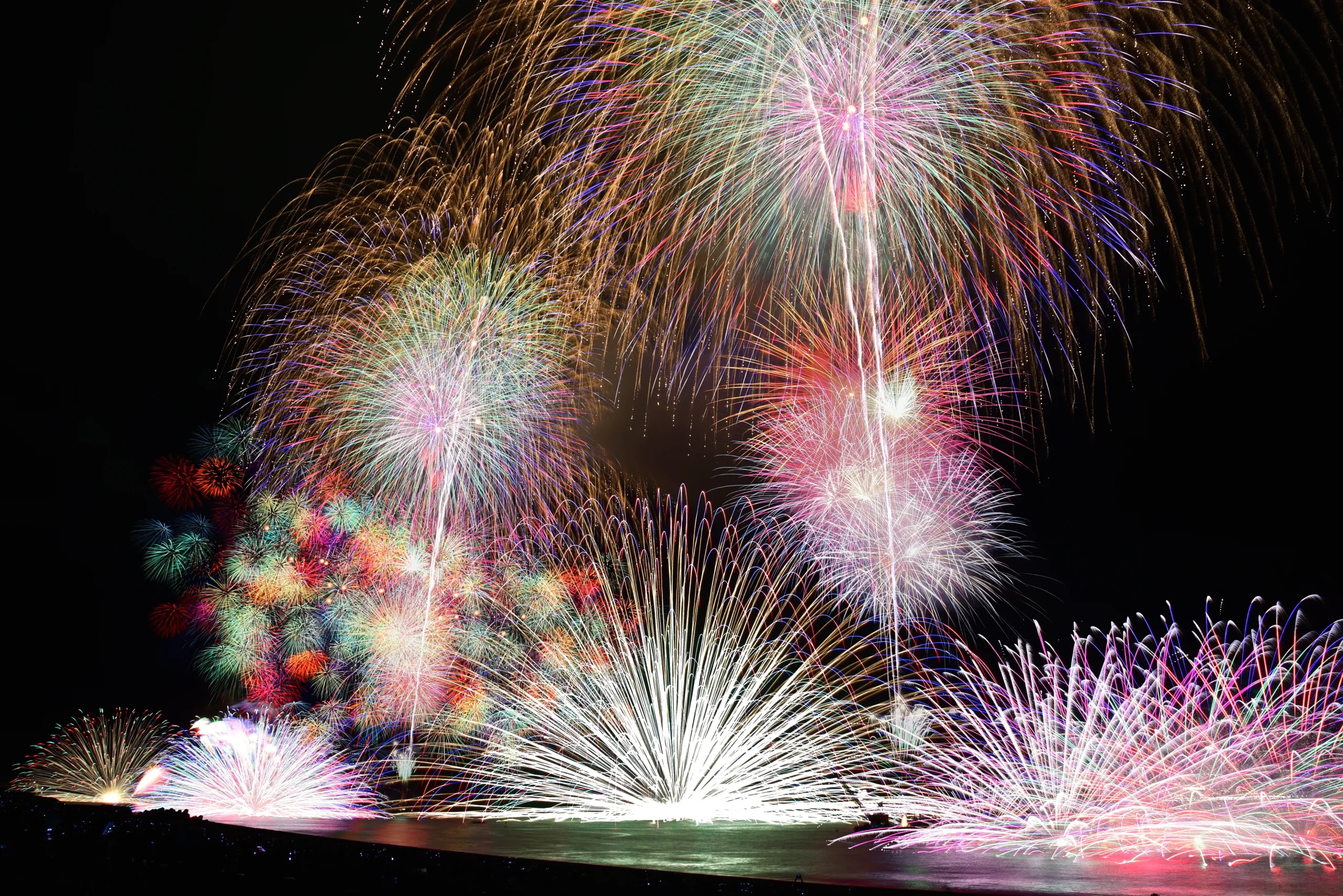 Spectacular fireworks over the sea at Kumano Fireworks Festival in Wakayama, Japan