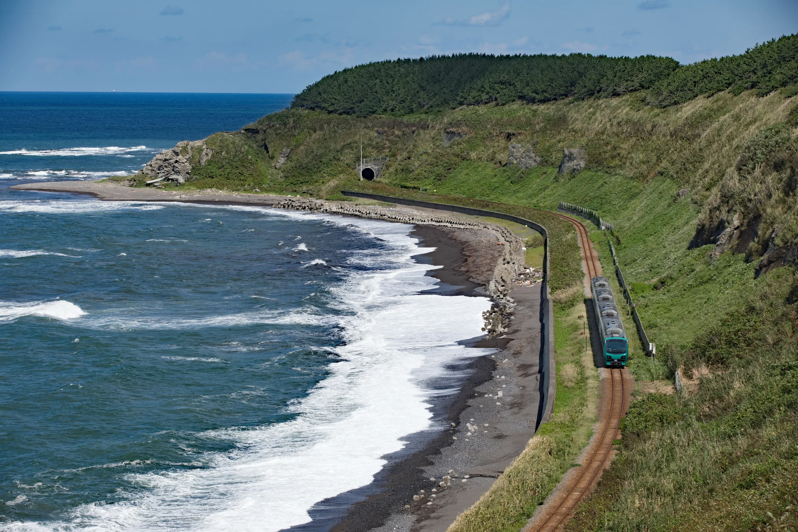 Resort Shirakami train on the Gonō Line with the Sea of Japan
