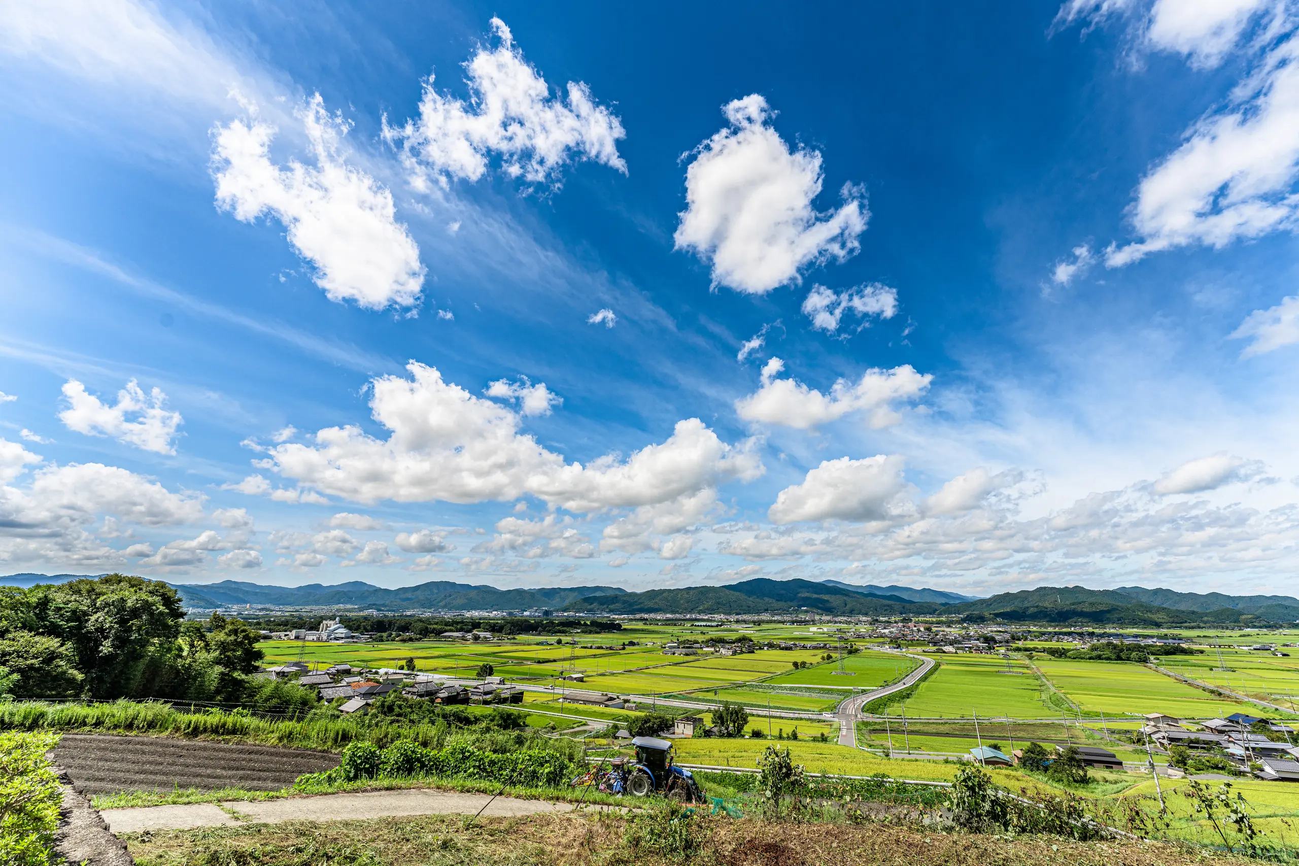 Farmland and countryside scenery in Kameoka, Kyoto Prefecture, in autumn.